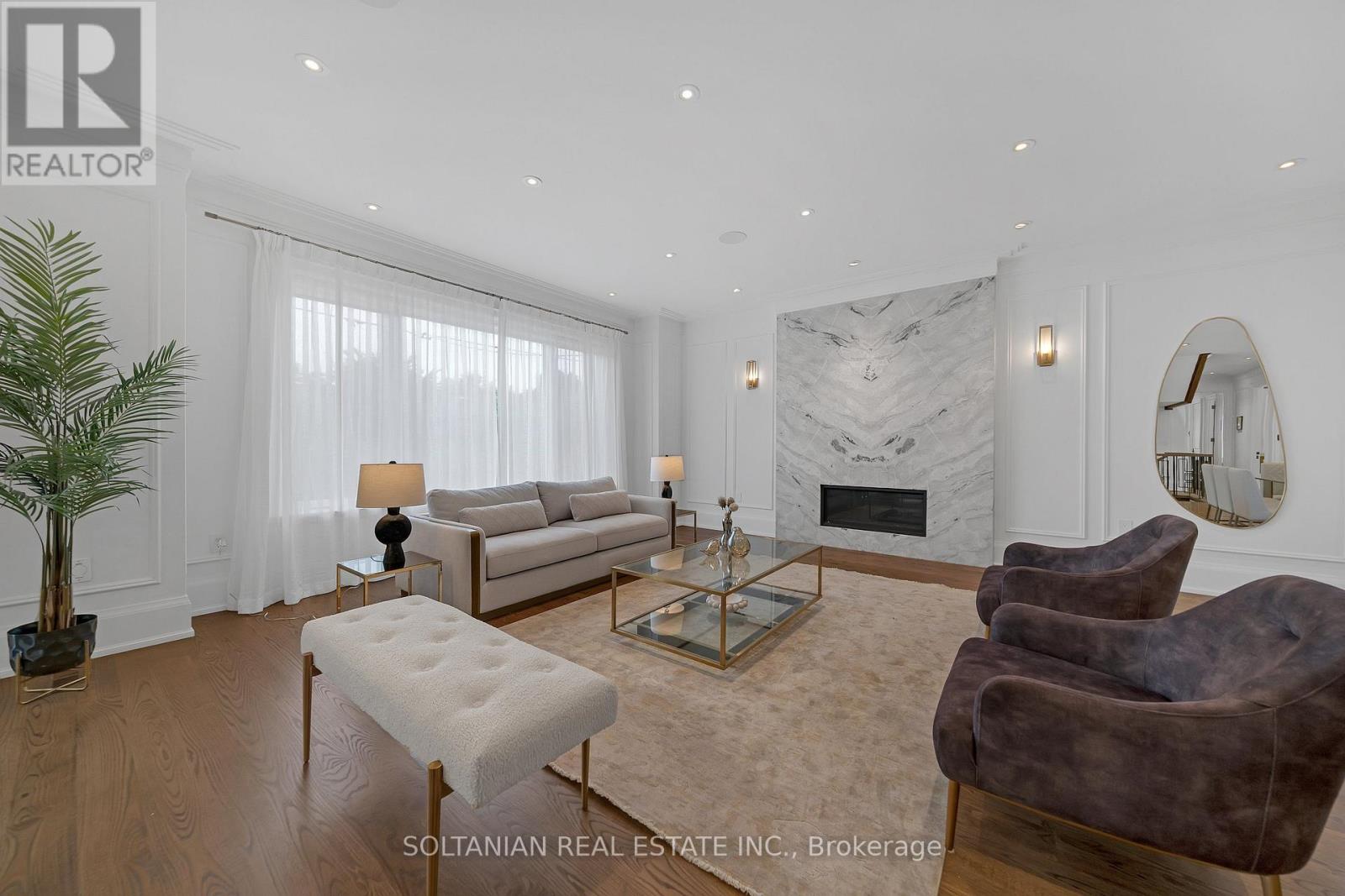 15 Calvin Avenue, Toronto, Ontario  M2N 5E4 - Photo 7 - C13881854