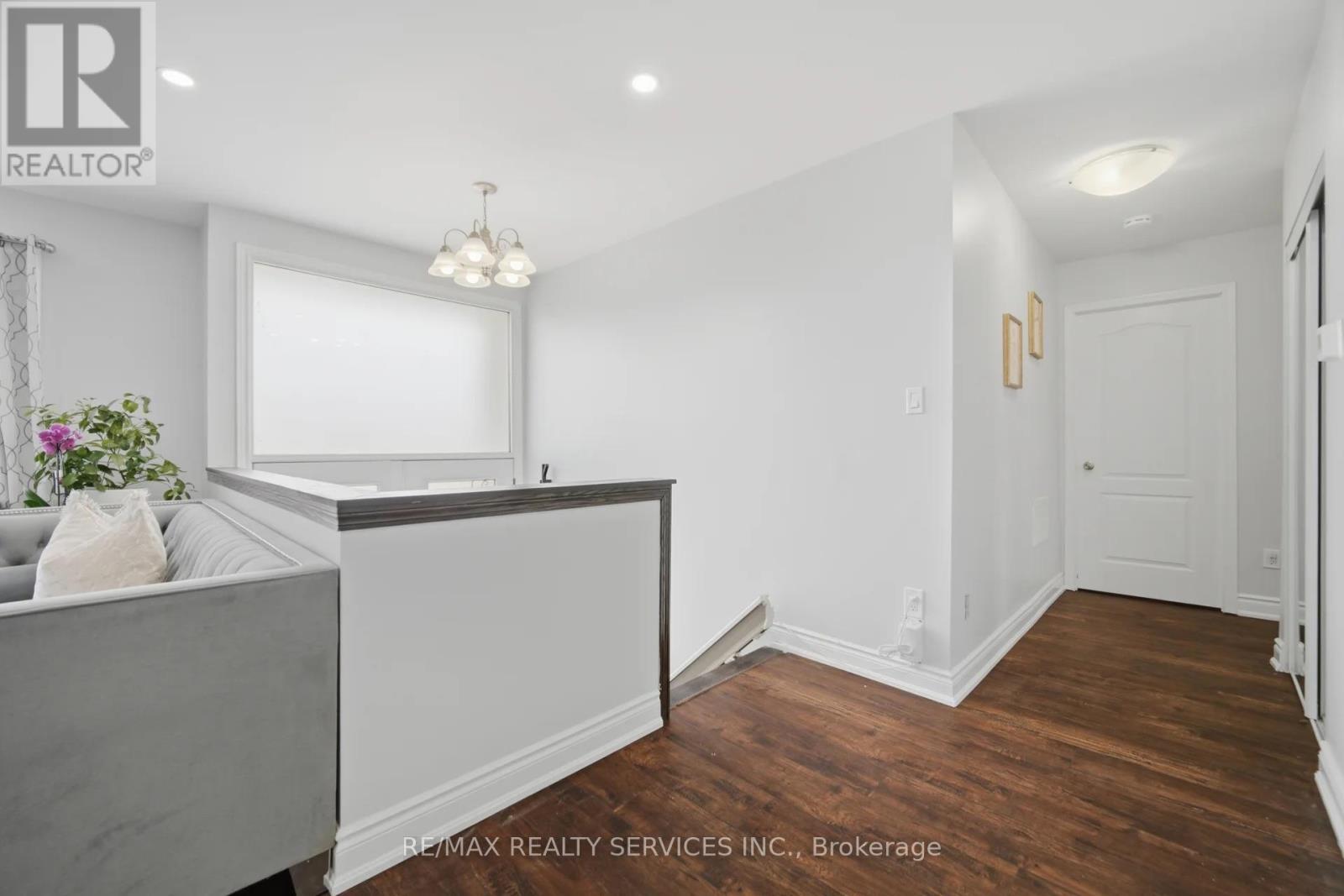 607 Woodward Avenue, Milton, Ontario  L9T 3K3 - Photo 6 - W13881756