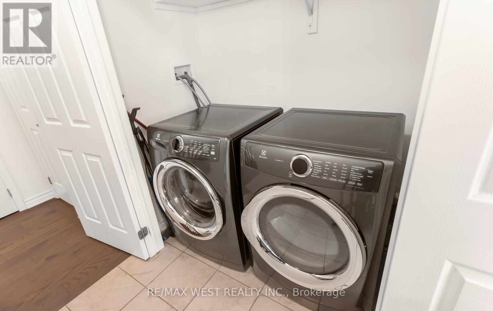 90 - 1000 Asleton Boulevard, Milton, Ontario  L9T 9L6 - Photo 39 - W13881774