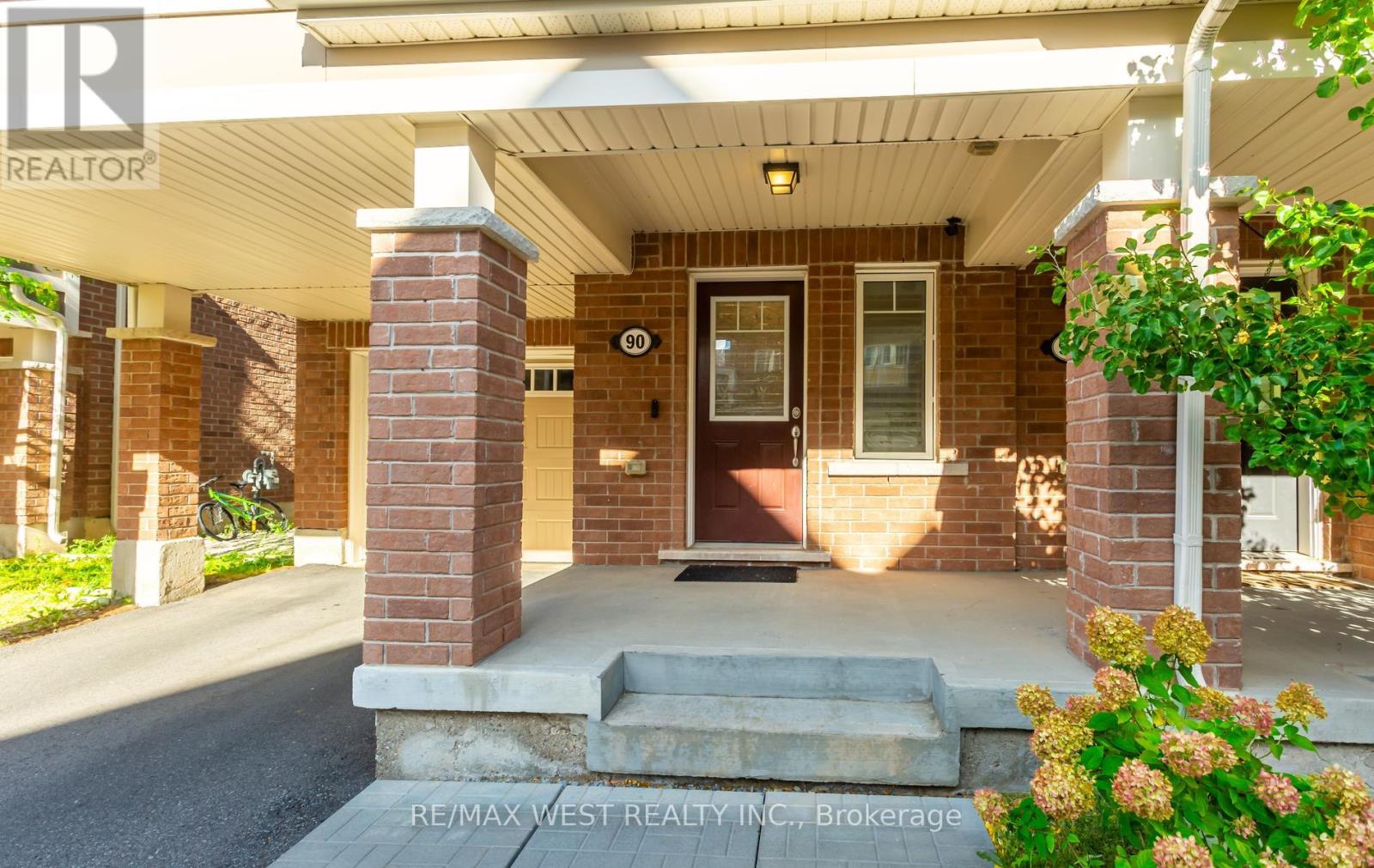 90 - 1000 Asleton Boulevard, Milton, Ontario  L9T 9L6 - Photo 4 - W13881774