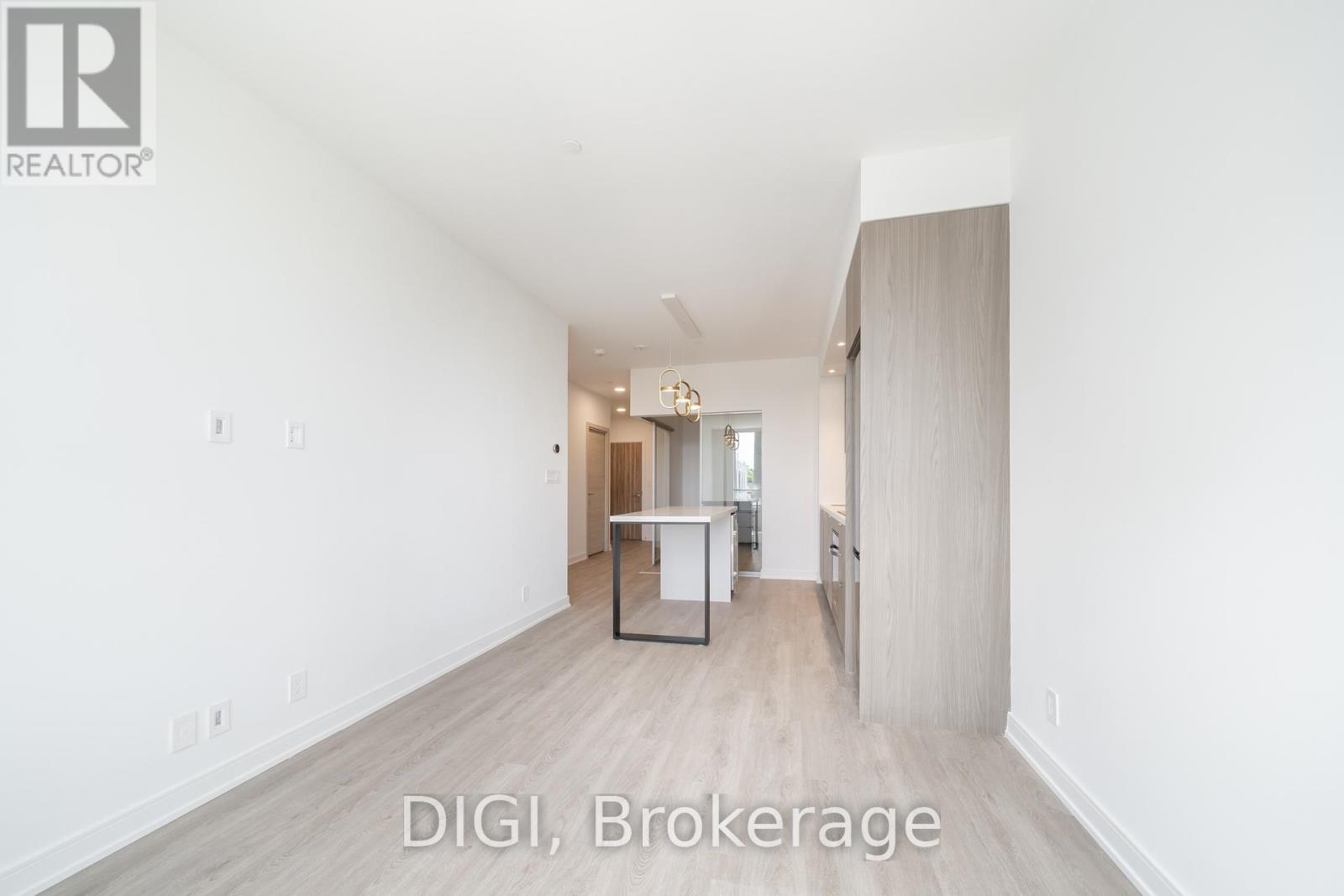 W320 - 485 Perth Avenue, Toronto, Ontario  M6N 0B9 - Photo 5 - W13881852