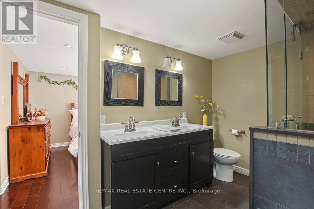 806 Hudson Court, Milton, Ontario  L9T 3T4 - Photo 35 - W13881894