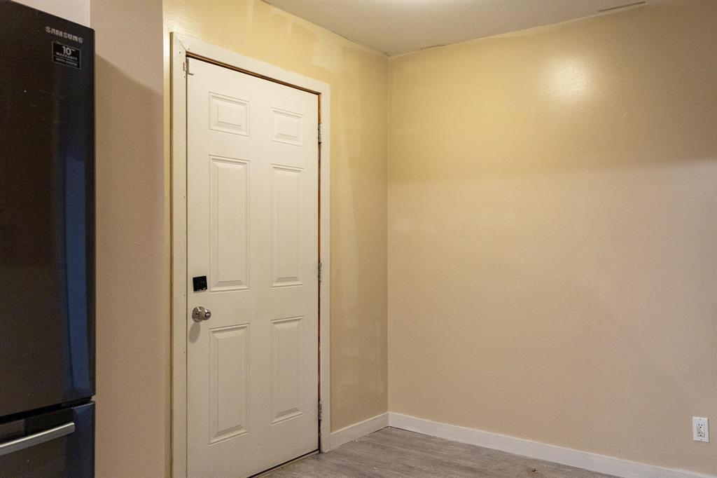 224 Hartford Avenue, Winnipeg, Manitoba  R2V 0L8 - Photo 4 - 202620952