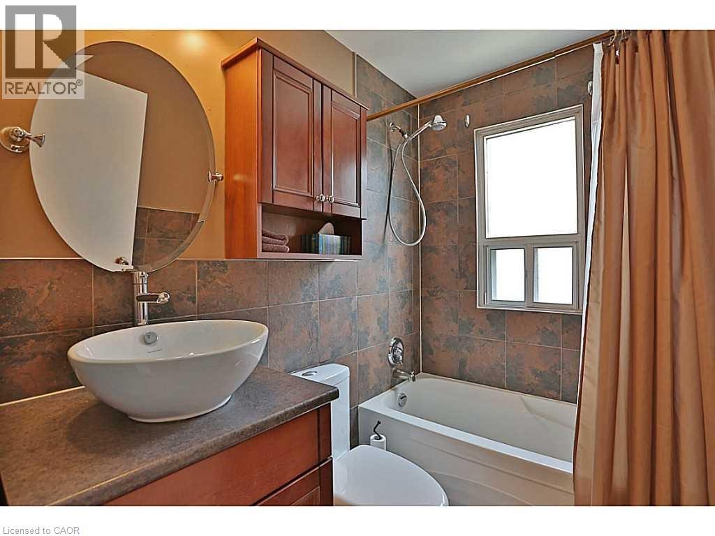 606 Brucedale Avenue E Unit# Upper Lvl, Hamilton, Ontario  L8V 1P5 - Photo 14 - 40870380