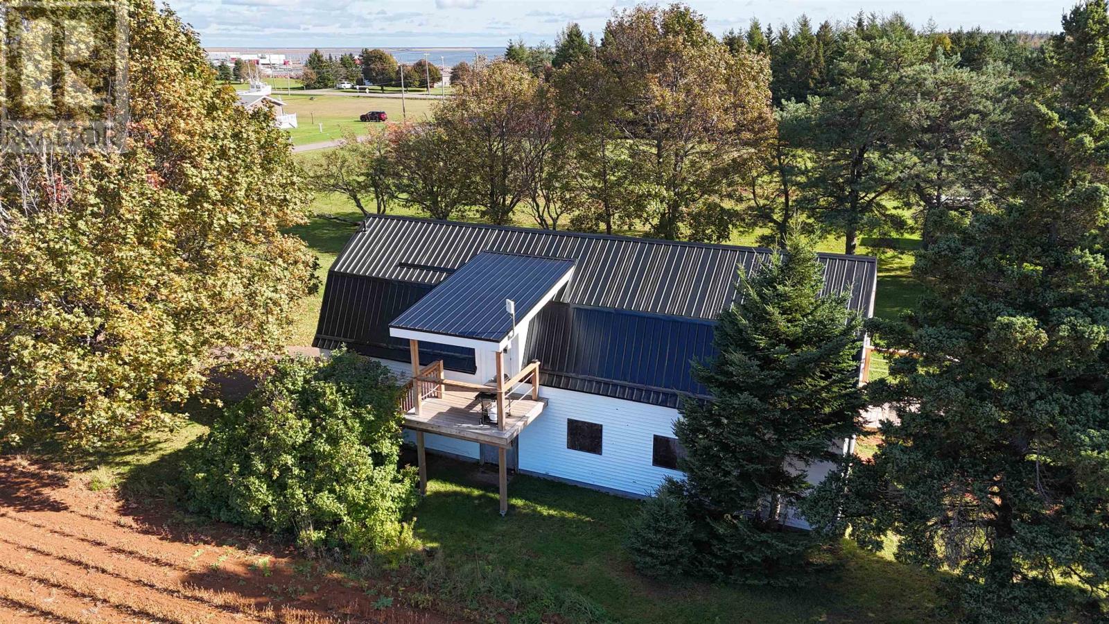 31 Queen Street, Northport, Prince Edward Island  C0B 1B0 - Photo 14 - 202625607