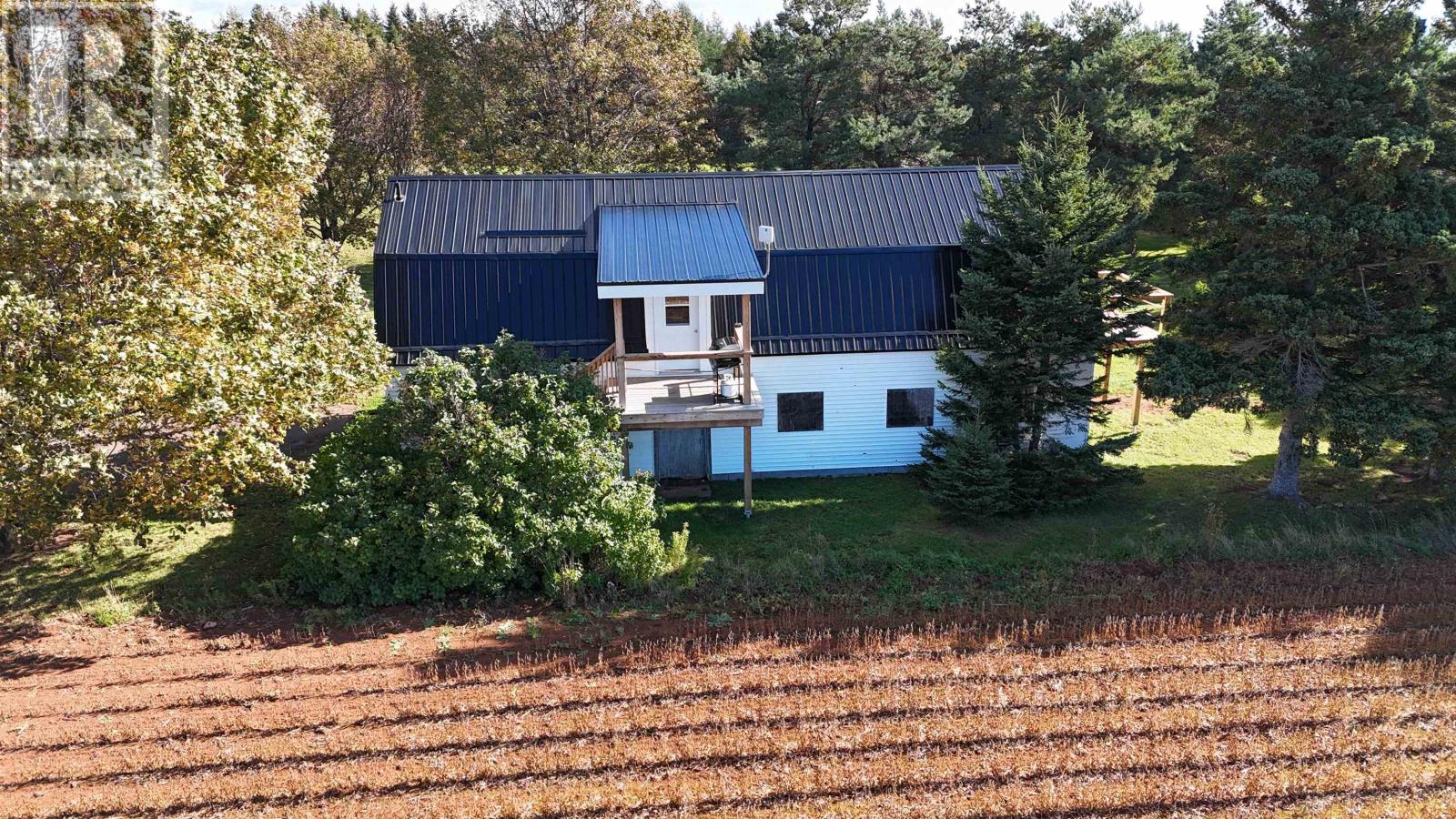 31 Queen Street, Northport, Prince Edward Island  C0B 1B0 - Photo 15 - 202625607