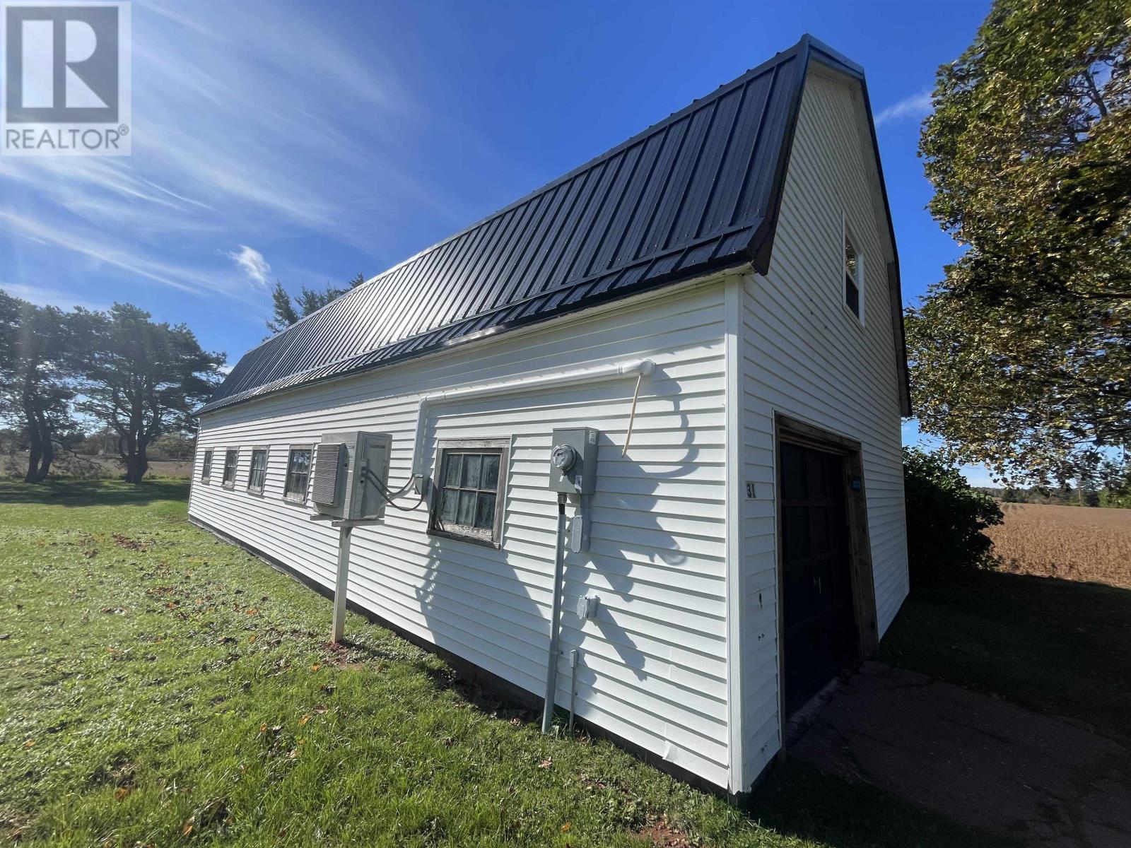 31 Queen Street, Northport, Prince Edward Island  C0B 1B0 - Photo 2 - 202625607
