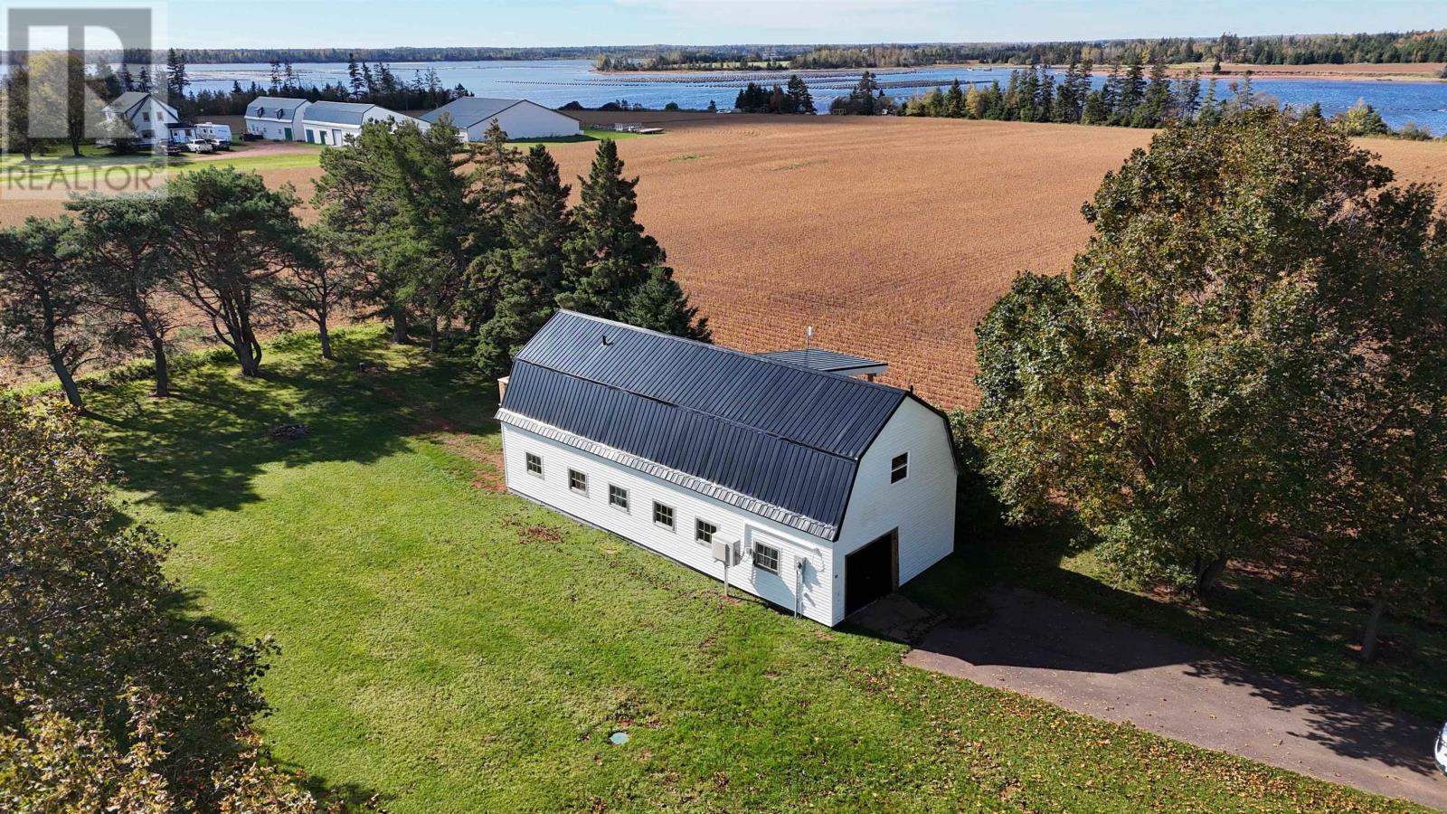 31 Queen Street, Northport, Prince Edward Island  C0B 1B0 - Photo 6 - 202625607