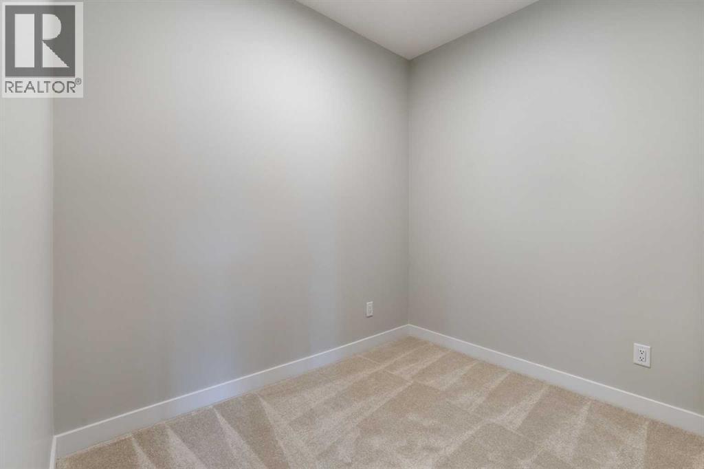 312, 655 Shawnee Square SW, Calgary, Alberta  T2Y 1E3 - Photo 10 - A2351511