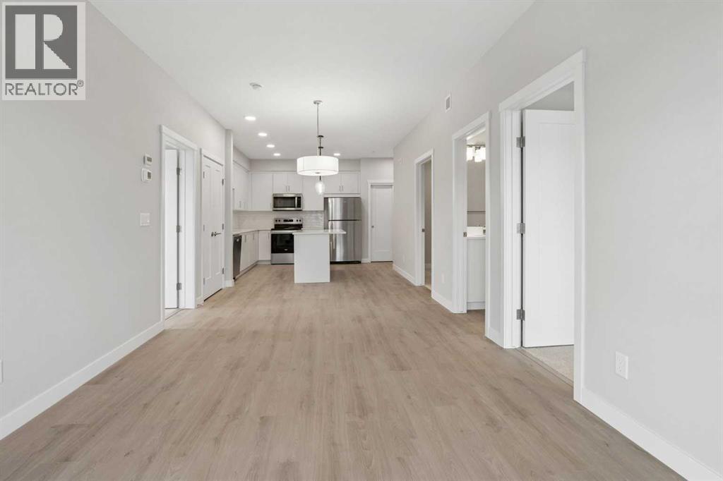 312, 655 Shawnee Square SW, Calgary, Alberta  T2Y 1E3 - Photo 8 - A2351511