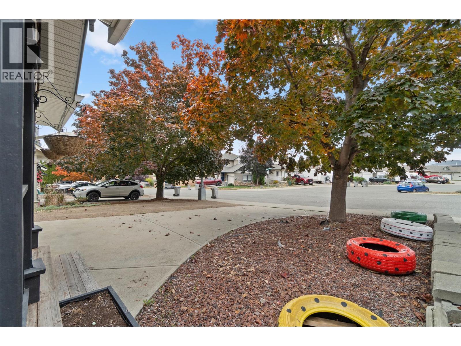 1198 Raven Drive
