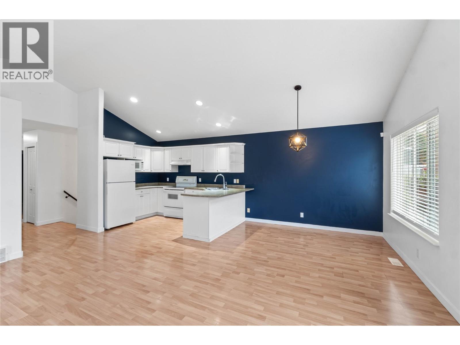 1198 Raven Drive