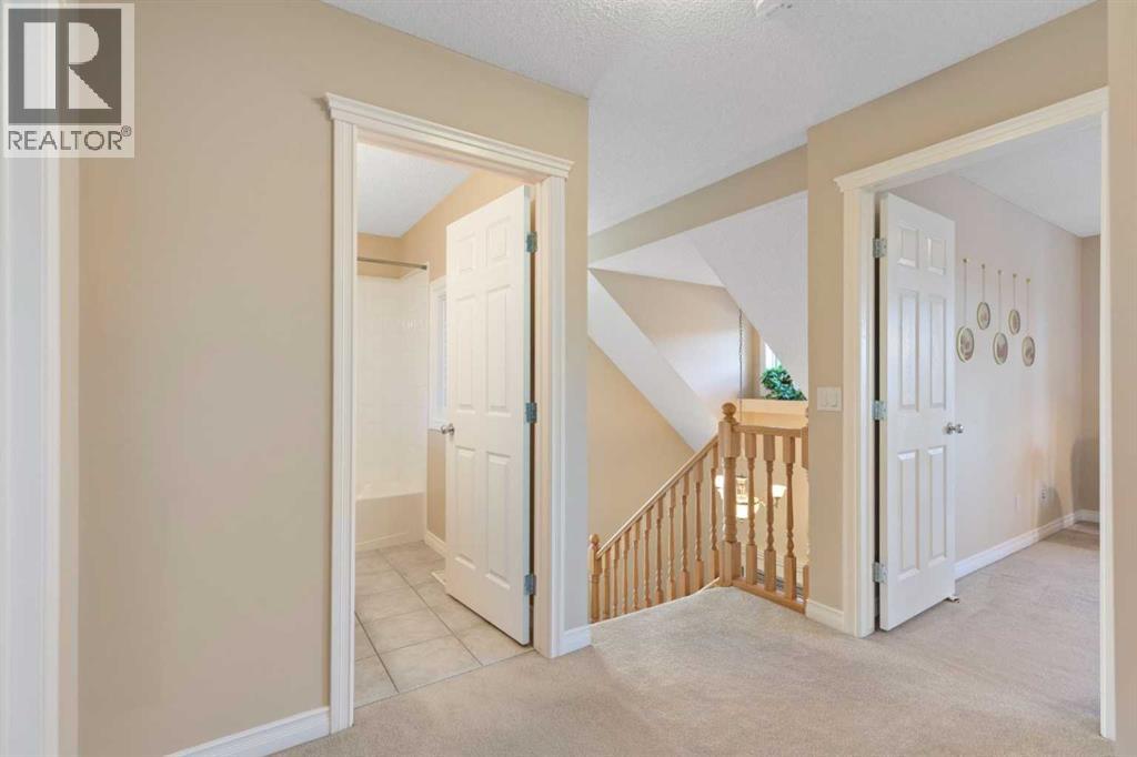 26 West Springs Road SW, Calgary, Alberta  T3H 4P4 - Photo 17 - A2351124