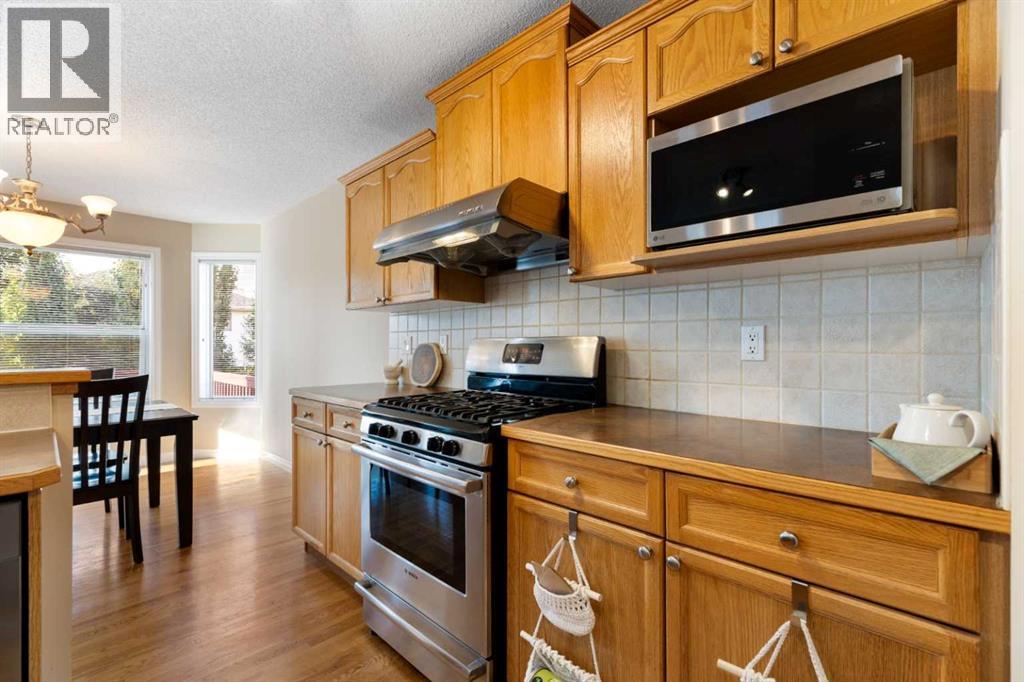 26 West Springs Road SW, Calgary, Alberta  T3H 4P4 - Photo 8 - A2351124