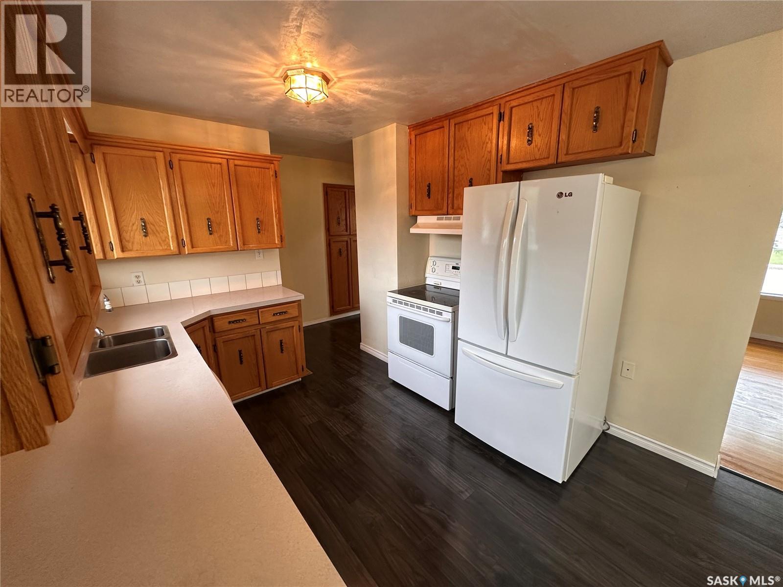 700 Forget Street, Regina, Saskatchewan  S4T 4X2 - Photo 6 - SK050818