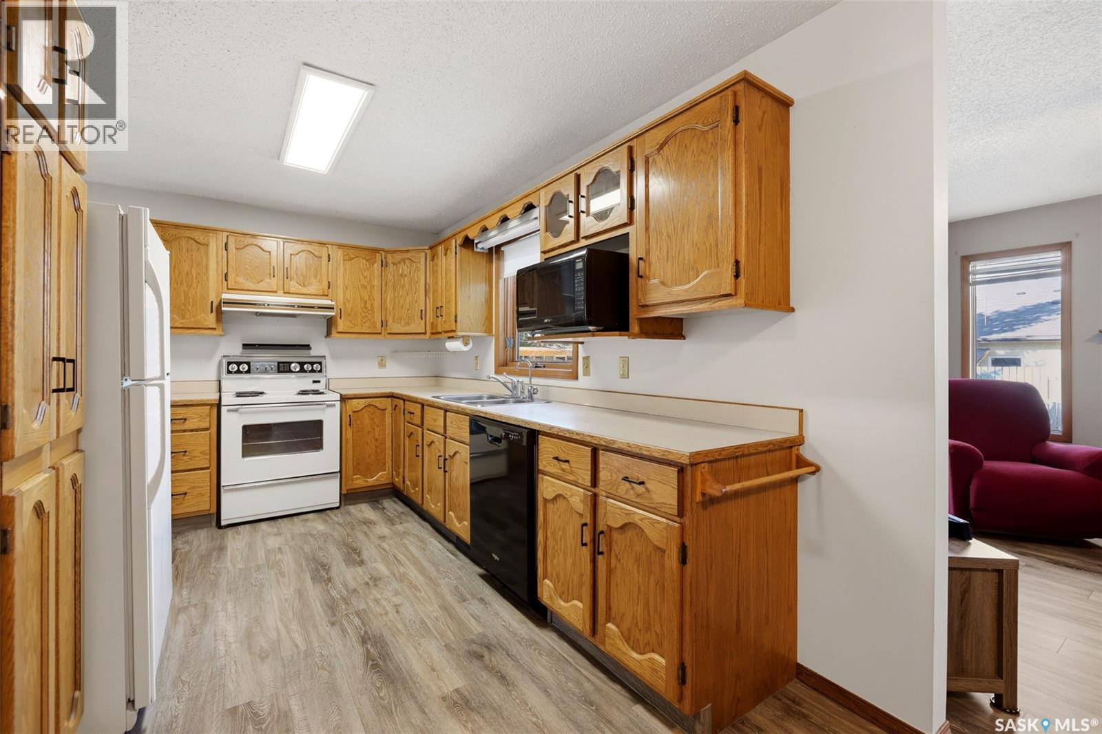 3467 Phaneuf Crescent E, Regina, Saskatchewan  S4V 1V1 - Photo 15 - SK050601