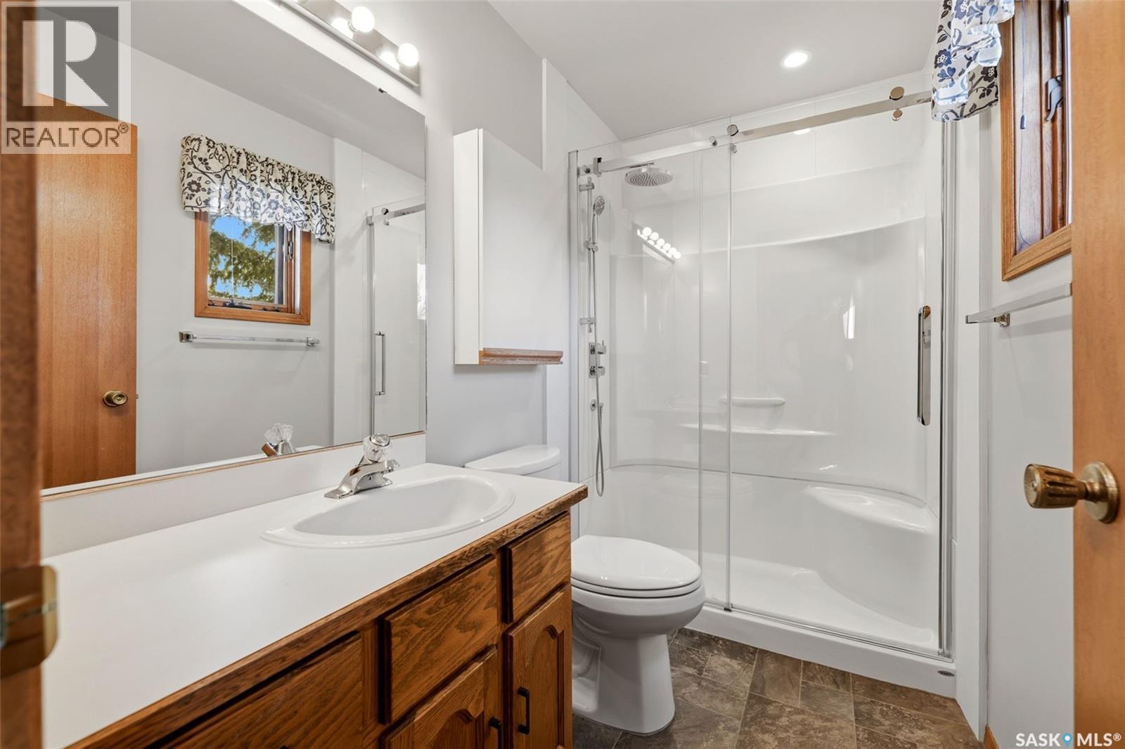 3467 Phaneuf Crescent E, Regina, Saskatchewan  S4V 1V1 - Photo 26 - SK050601
