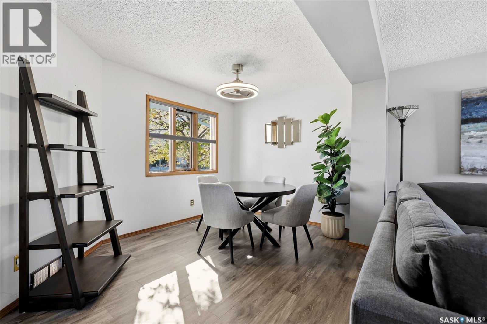 3467 Phaneuf Crescent E, Regina, Saskatchewan  S4V 1V1 - Photo 7 - SK050601