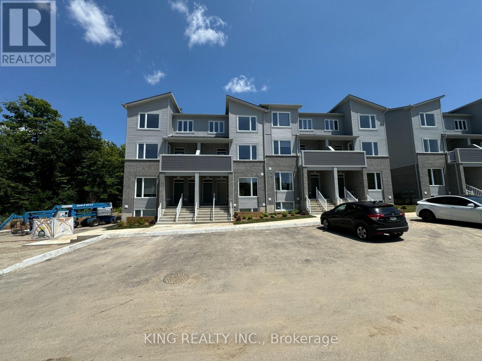 47 - 990 Deveron Crescent, London South, Ontario  N5Z 0B3 - Photo 4 - X13882044