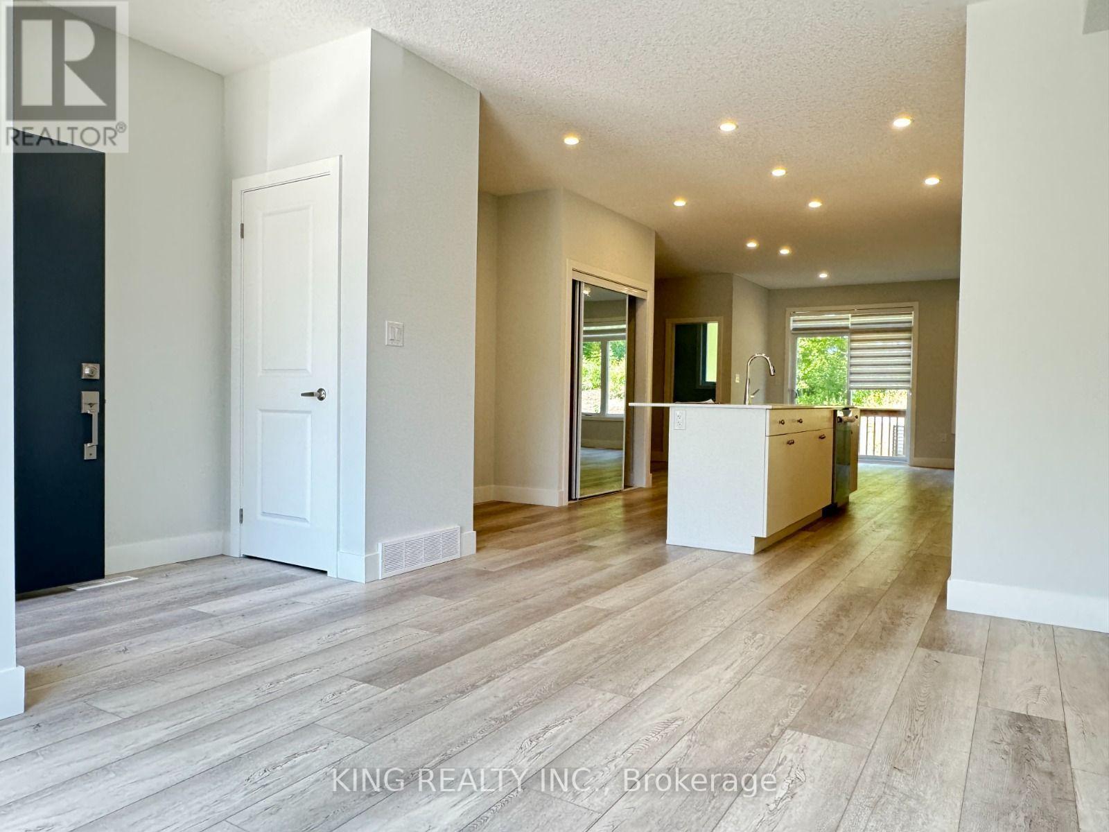 47 - 990 Deveron Crescent, London South, Ontario  N5Z 0B3 - Photo 8 - X13882044