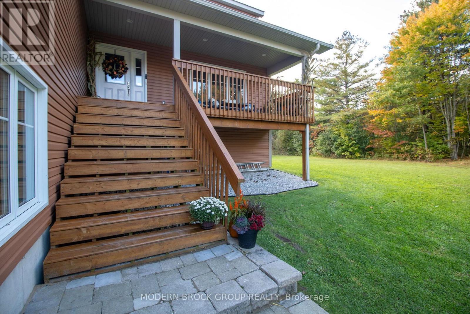 204 County Rd 5 Road, Front Of Yonge, Ontario  K0E 1R0 - Photo 12 - X13882054