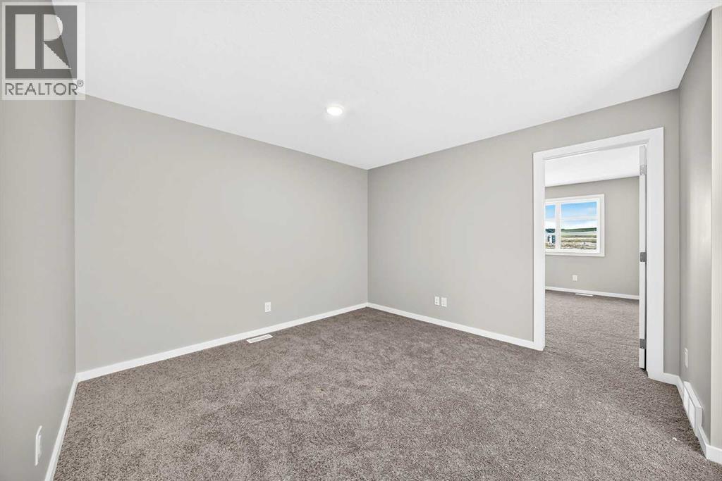 668 Savanna Drive Ne, Calgary, Alberta  T3J 5P8 - Photo 26 - A2349585