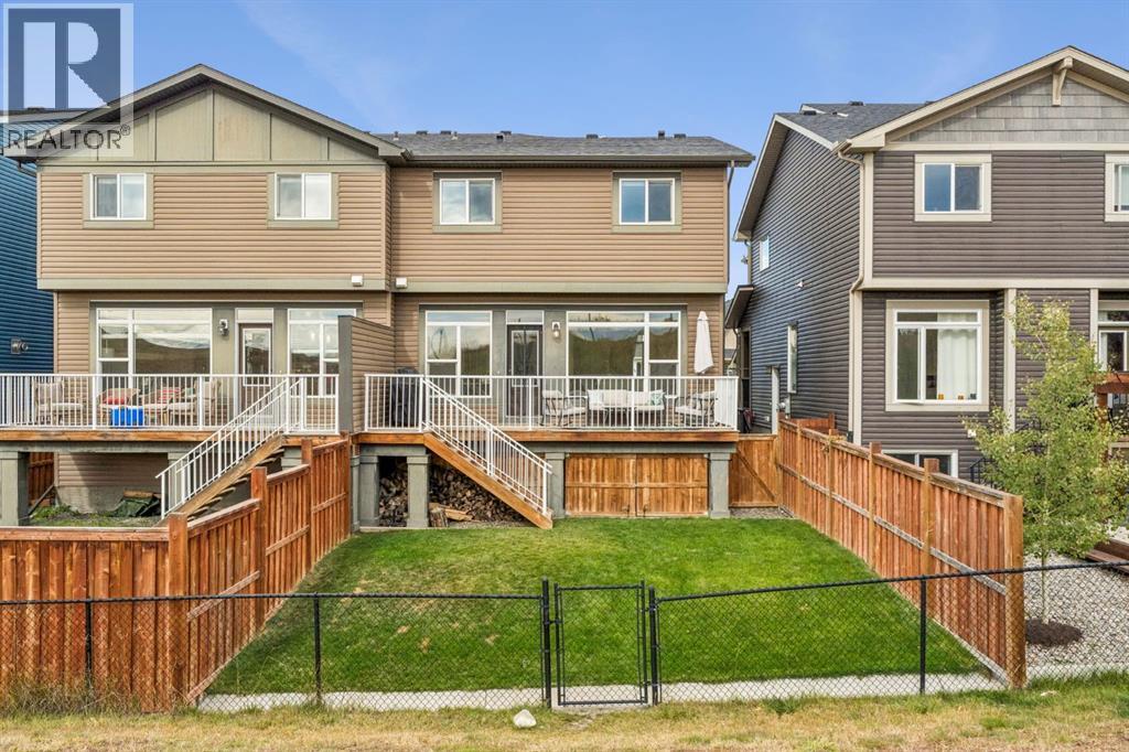 63 Fireside Crescent, Cochrane, Alberta  T4C 2L4 - Photo 32 - A2350680