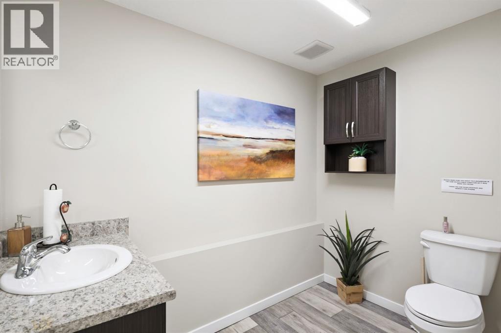 406, 4574 51 Avenue, Olds, Alberta  T4H 0G3 - Photo 32 - A2351044