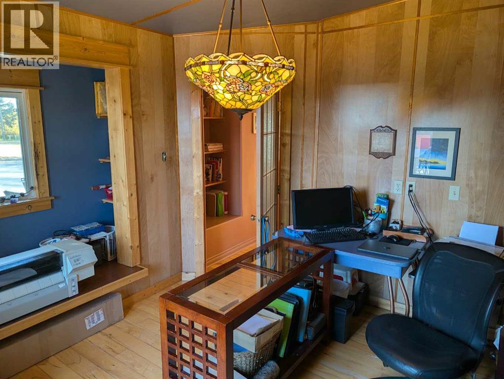 4719 48 Avenue, Sedgewick, Alberta  T0B 4C0 - Photo 16 - A2351253