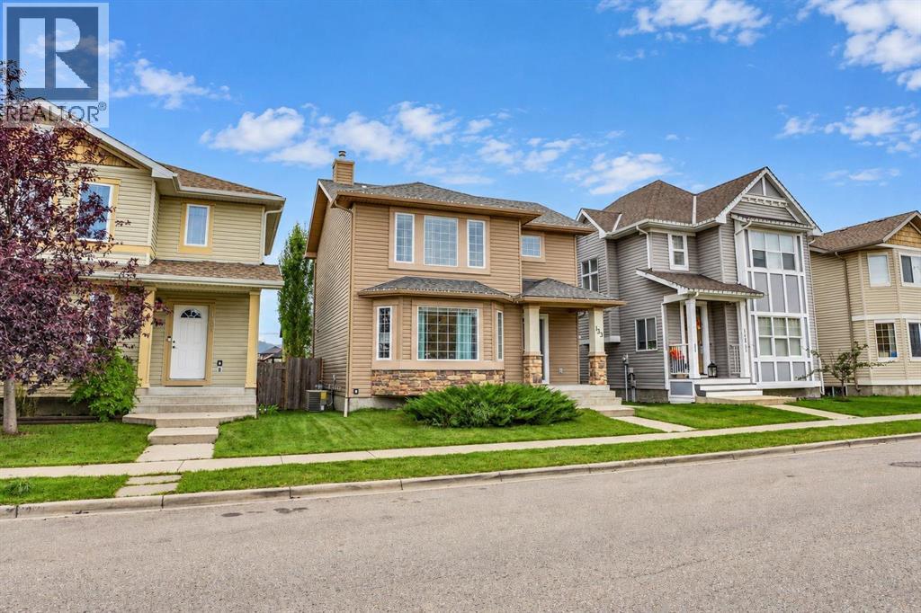 133 Luxstone Place, Airdrie, Alberta  T4B 3C2 - Photo 3 - A2351556