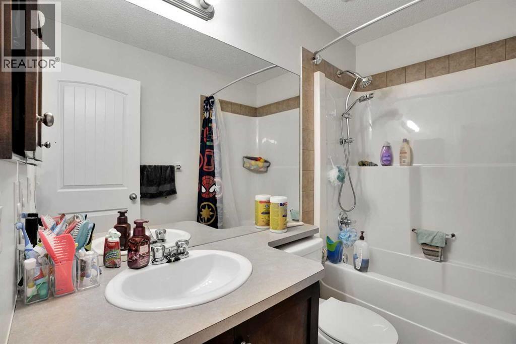 133 Luxstone Place, Airdrie, Alberta  T4B 3C2 - Photo 32 - A2351556