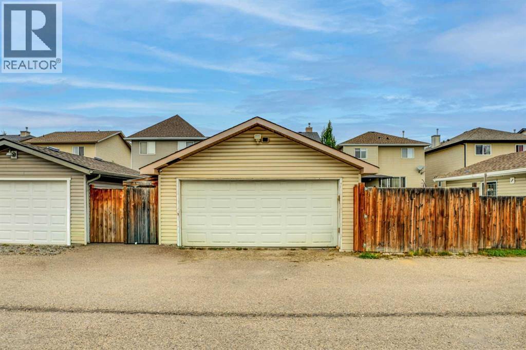133 Luxstone Place, Airdrie, Alberta  T4B 3C2 - Photo 47 - A2351556