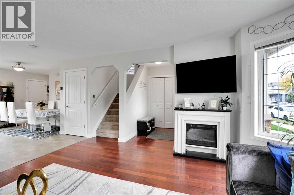 133 Luxstone Place, Airdrie, Alberta  T4B 3C2 - Photo 6 - A2351556