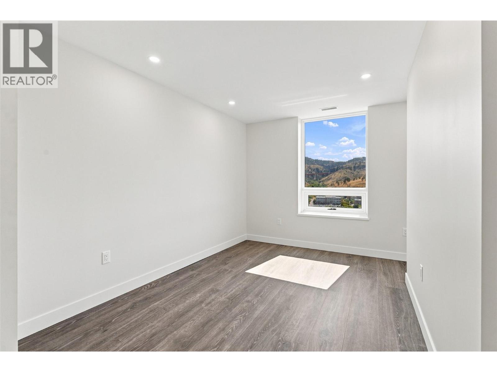 460 NICOLA Street Unit# 1905