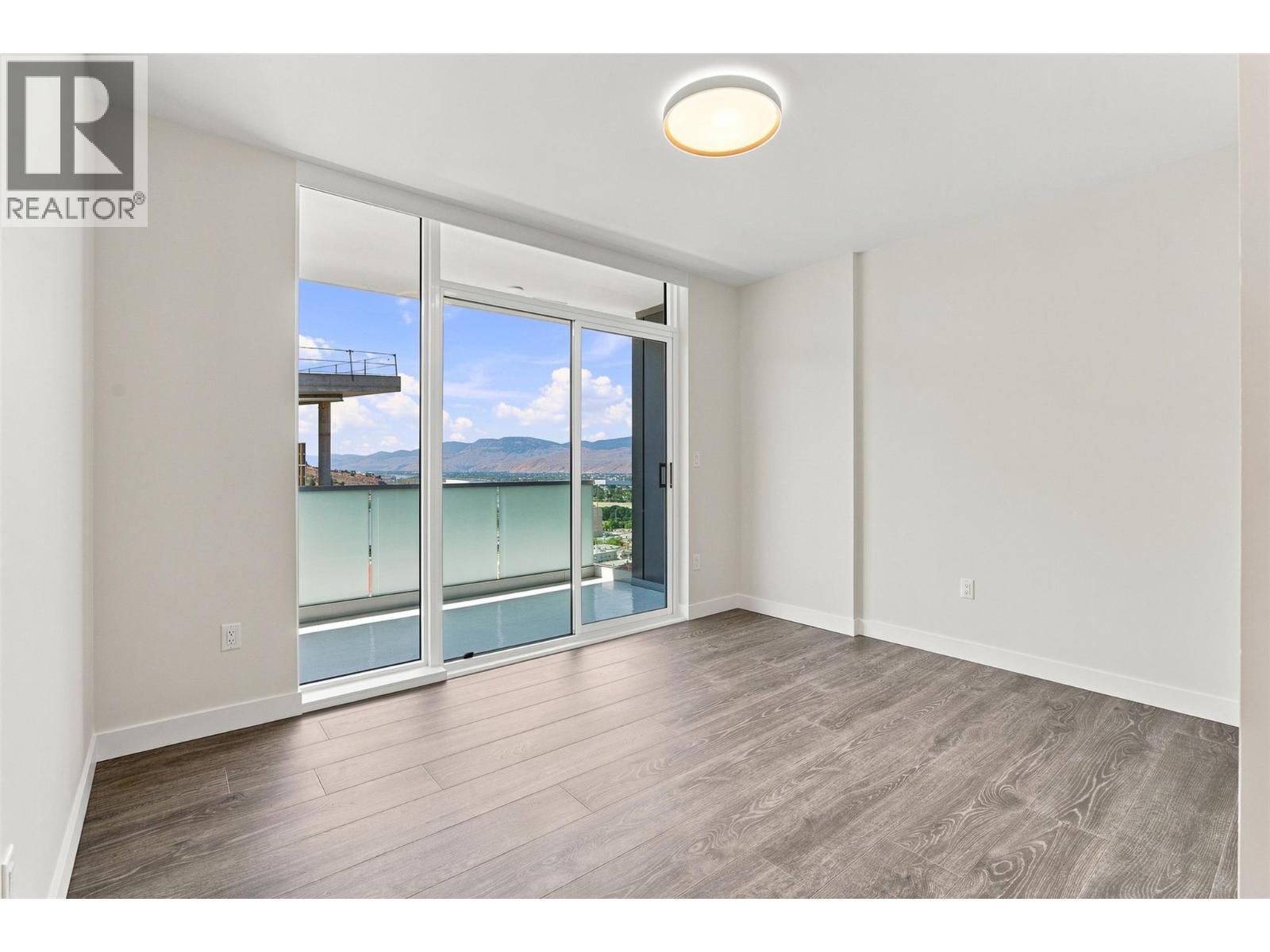 460 NICOLA Street Unit# 1905