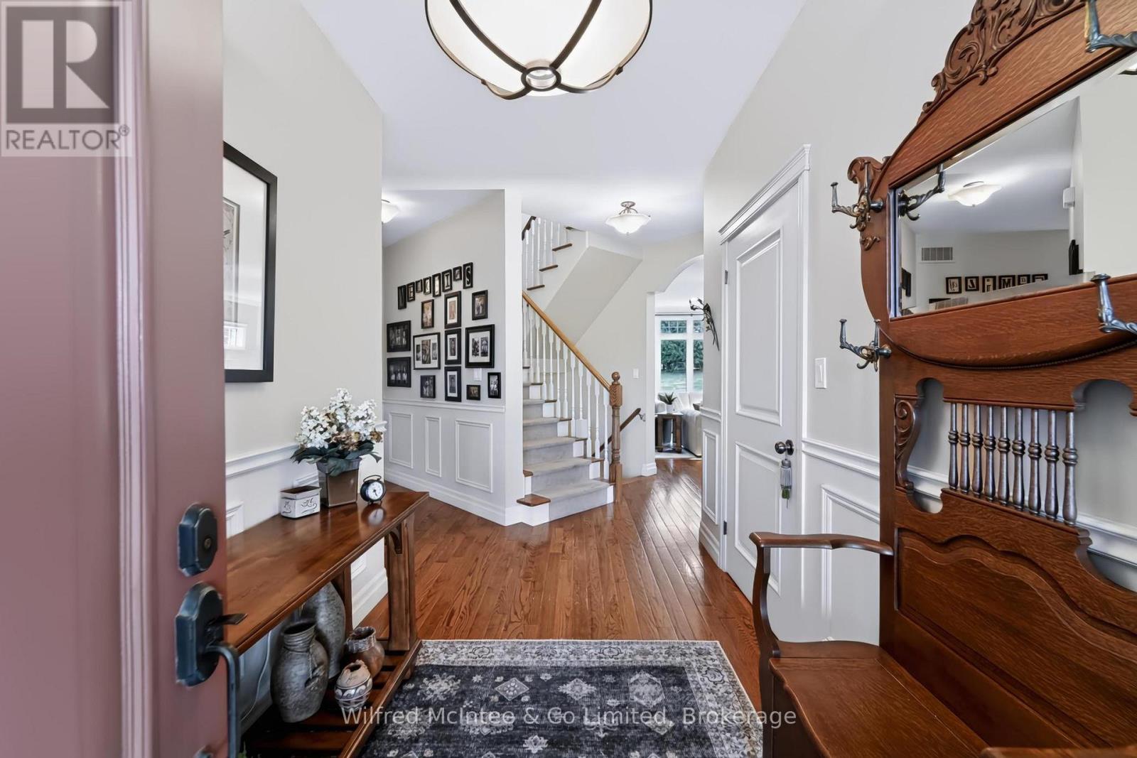 313 Westwood Drive, Brockton, Ontario  N0G 2V0 - Photo 13 - X13881964