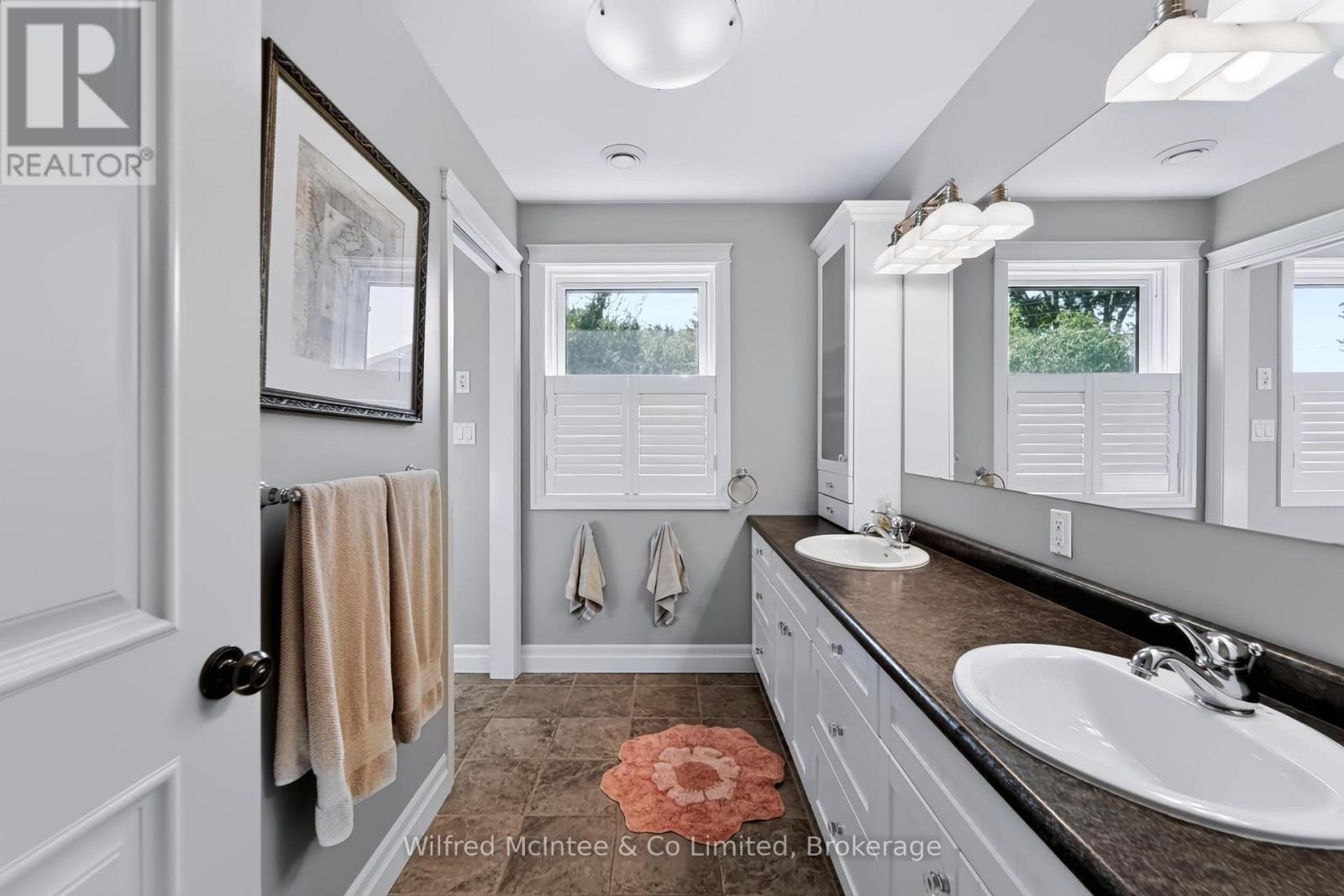 313 Westwood Drive, Brockton, Ontario  N0G 2V0 - Photo 33 - X13881964