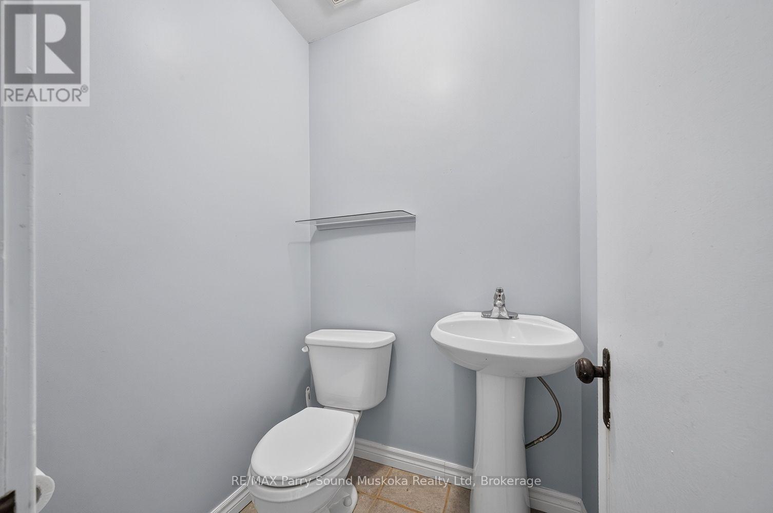58 William Street, Parry Sound, Ontario  P2A 1V1 - Photo 19 - X13882052