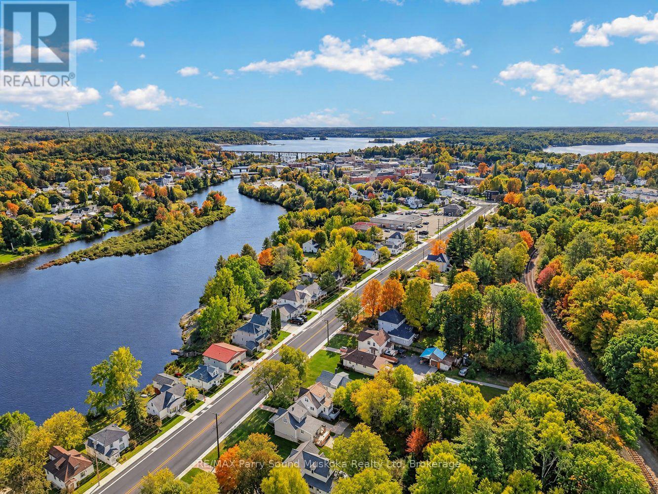 58 William Street, Parry Sound, Ontario  P2A 1V1 - Photo 8 - X13882052