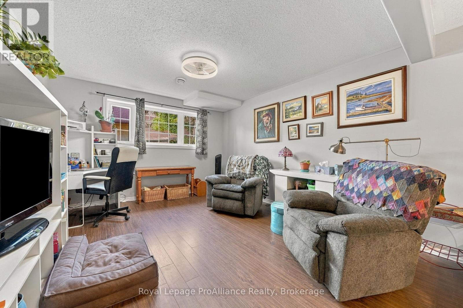 37 Reid Street, Quinte West, Ontario  K8V 5V8 - Photo 26 - X13881910