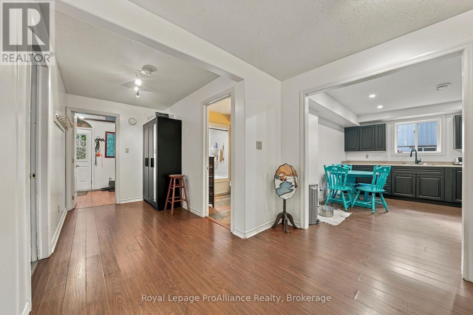 37 Reid Street, Quinte West, Ontario  K8V 5V8 - Photo 29 - X13881910