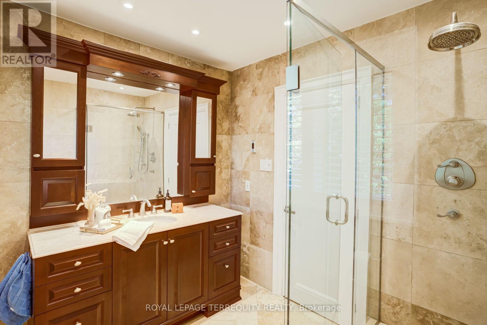 258 Guildwood Parkway, Toronto, Ontario  M1E 1P8 - Photo 35 - E13882070