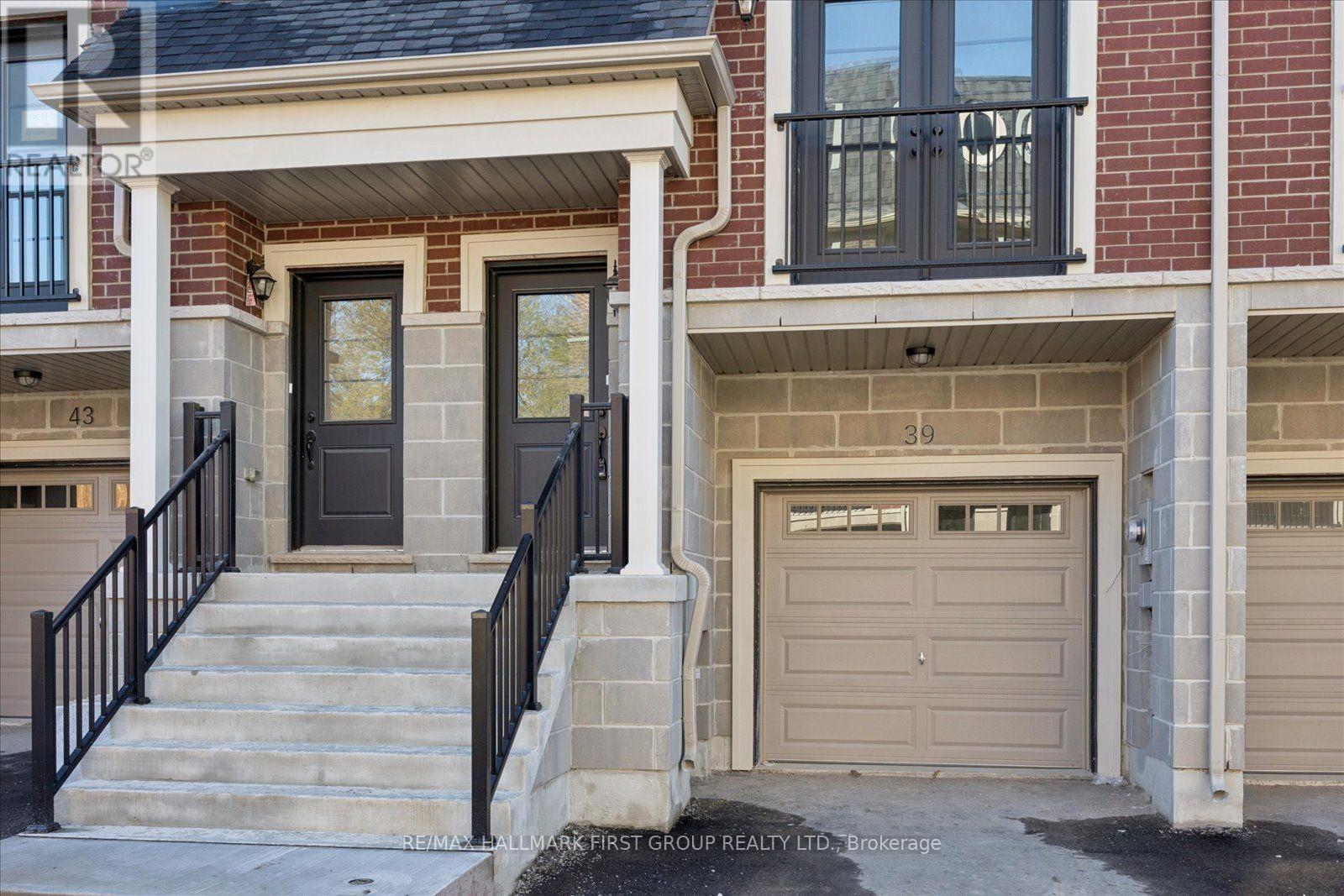 39 Marret Lane, Clarington, Ontario  L1B 0X2 - Photo 2 - E13882170