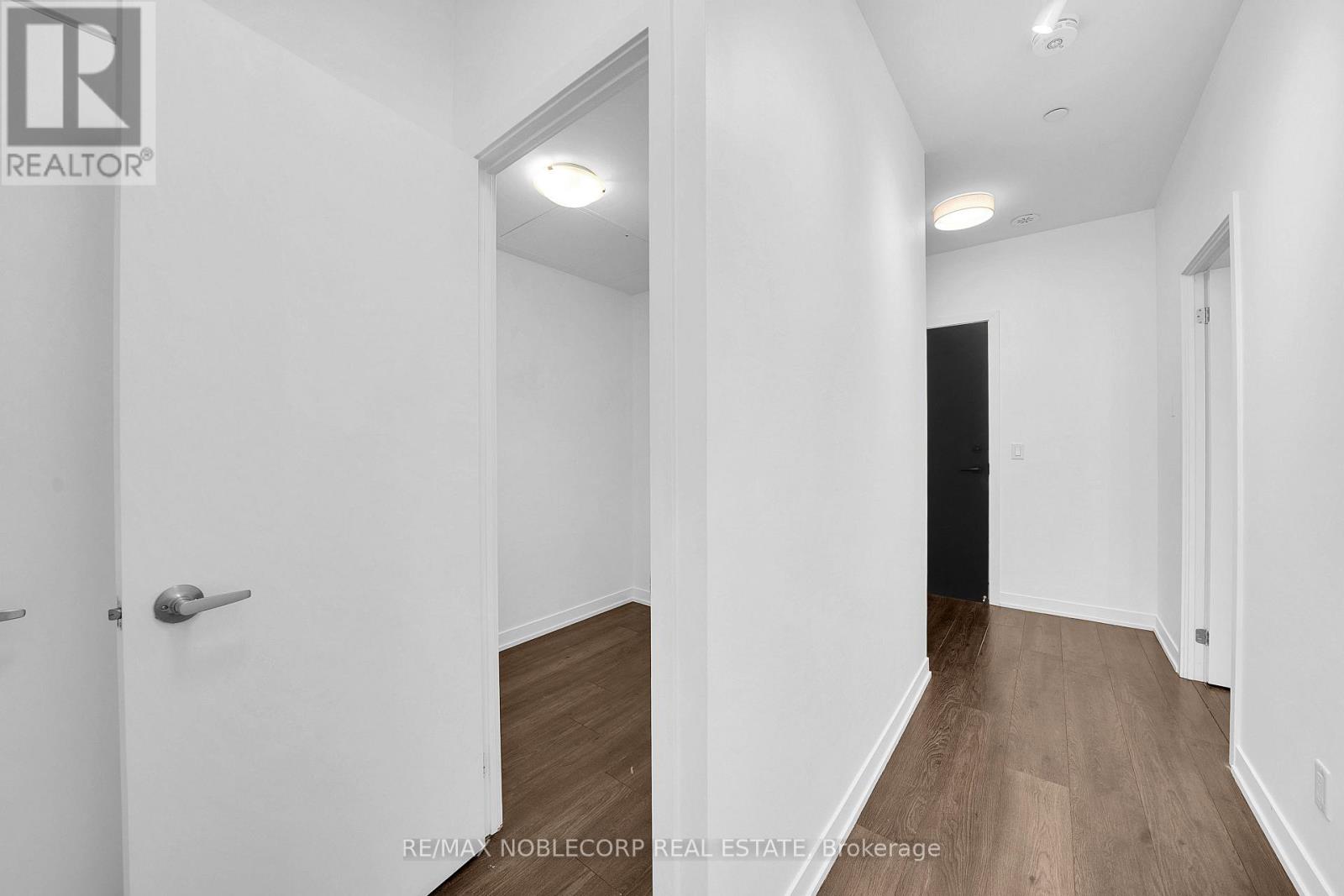 413 - 899 Queen Street, Toronto, Ontario  M4M 0C8 - Photo 12 - E13882172