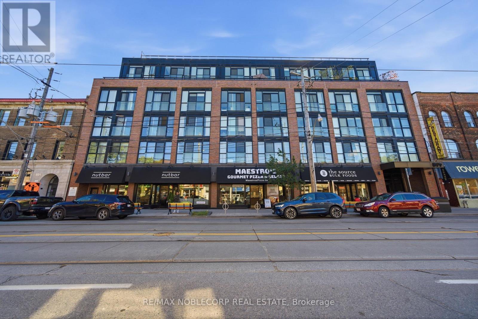 413 - 899 Queen Street, Toronto, Ontario  M4M 0C8 - Photo 2 - E13882172