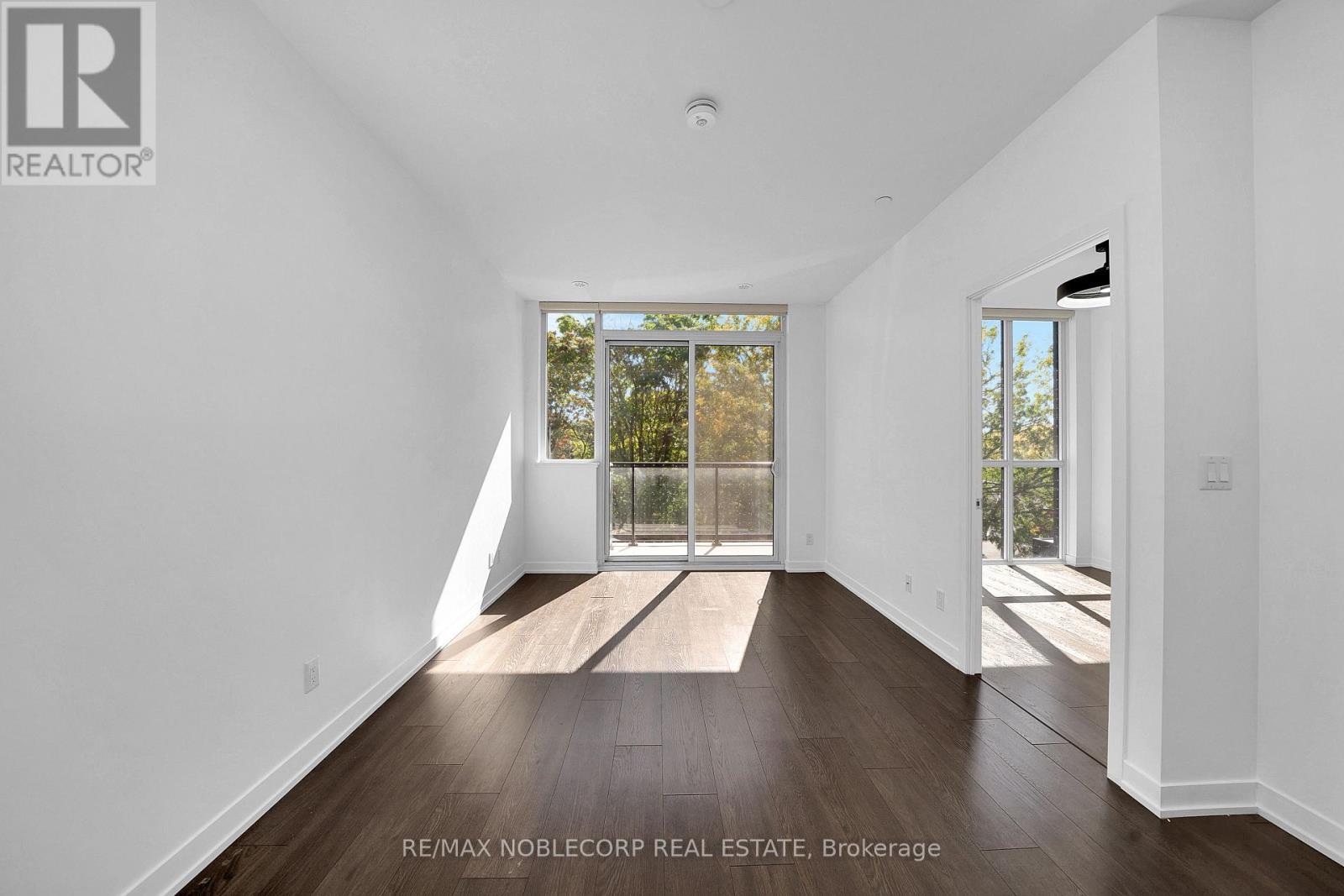 413 - 899 Queen Street, Toronto, Ontario  M4M 0C8 - Photo 22 - E13882172