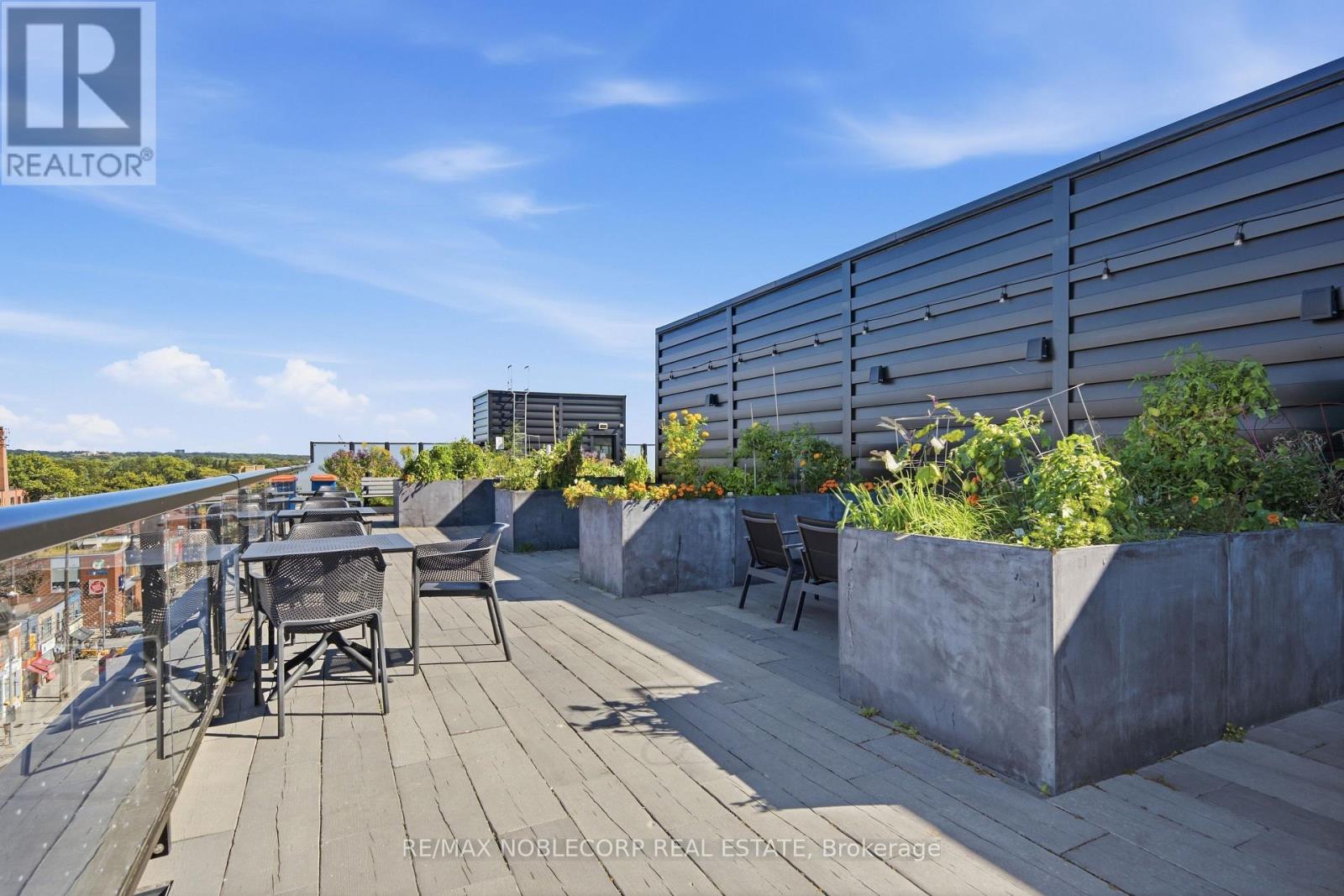 413 - 899 Queen Street, Toronto, Ontario  M4M 0C8 - Photo 34 - E13882172