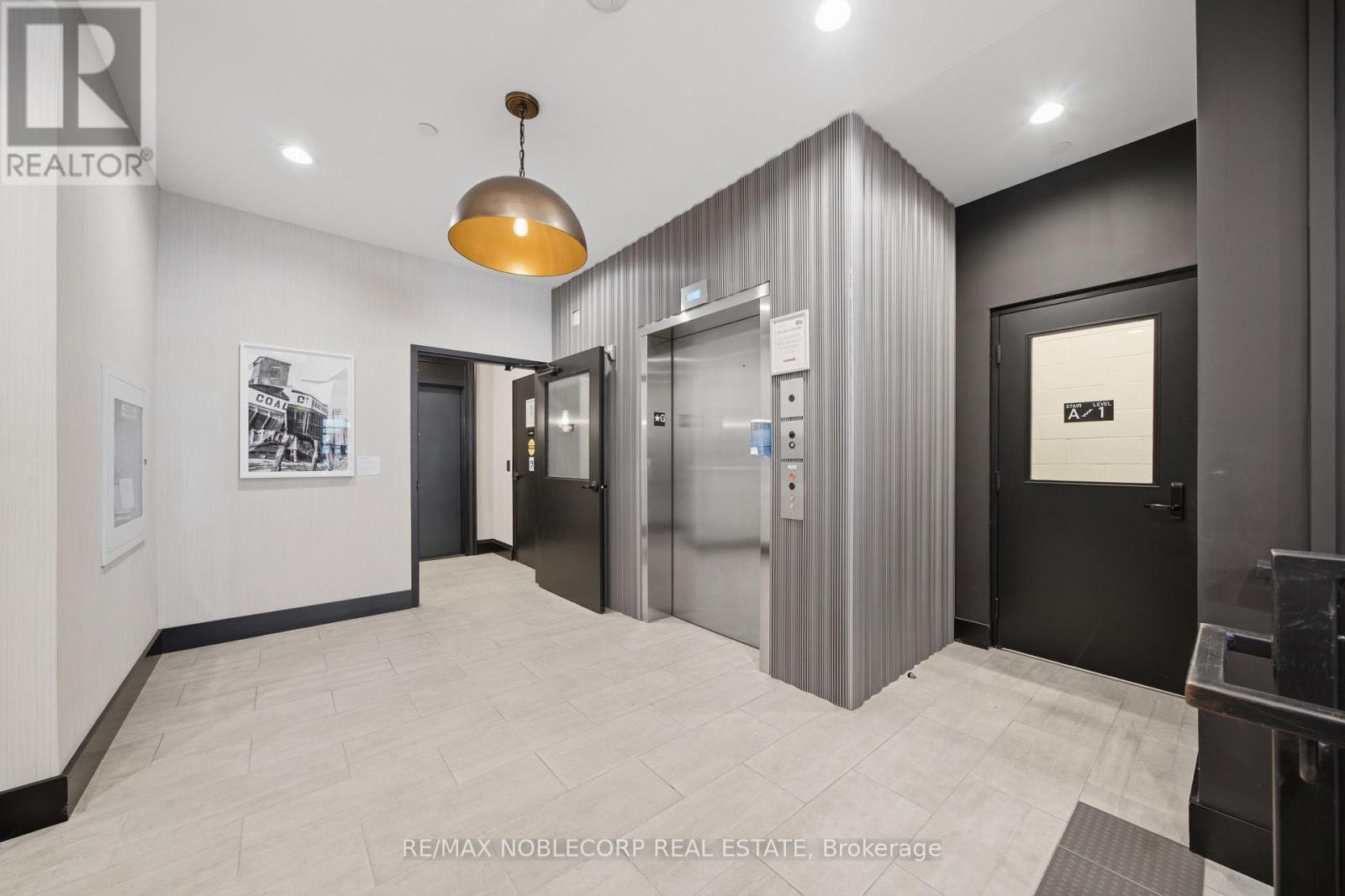 413 - 899 Queen Street, Toronto, Ontario  M4M 0C8 - Photo 6 - E13882172