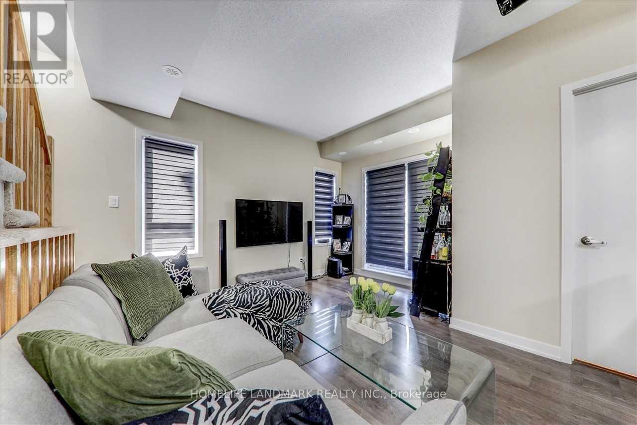 15 - 70 Orchid Place Drive, Toronto, Ontario  M1B 0C4 - Photo 5 - E13882180