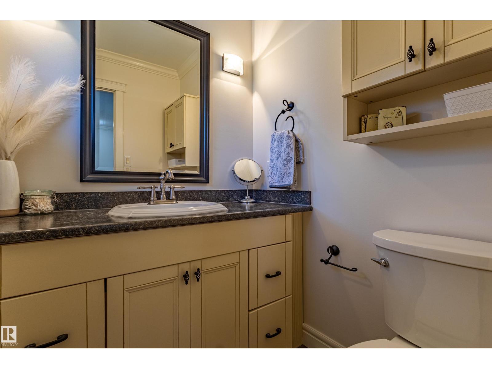 4107 122 ST NW